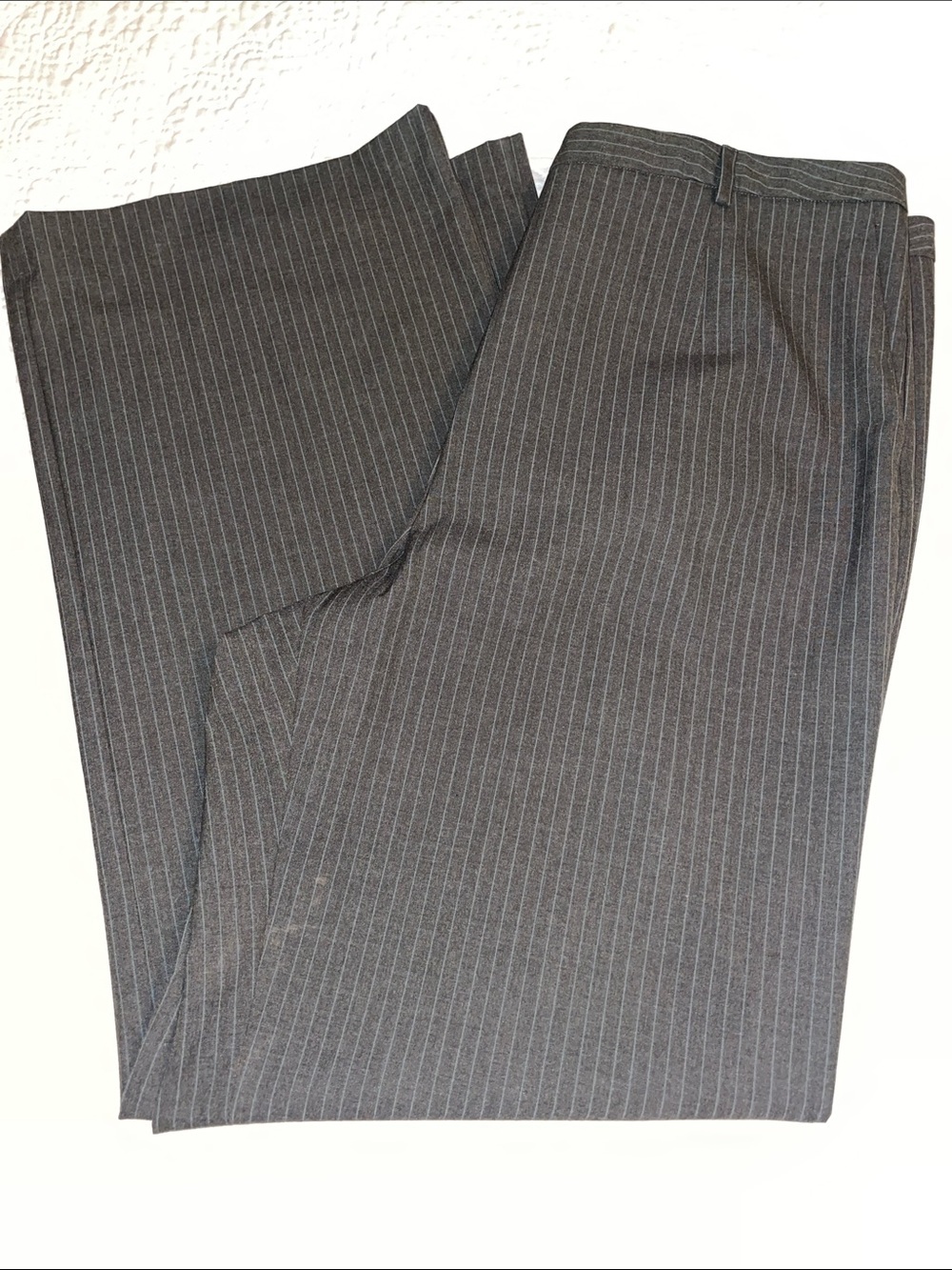Talbots Gray Trousers w Light Blue Pinstripes. Size 16.  Front Pockets